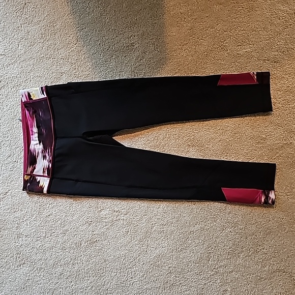 Lululemon leggings - Picture 1 of 3